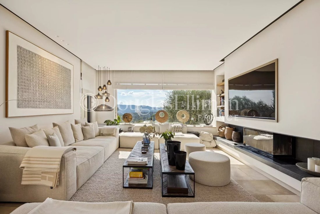 Villa en Grasse, Provenza-Alpes-Costa Azul, Francia 3 - 16333173