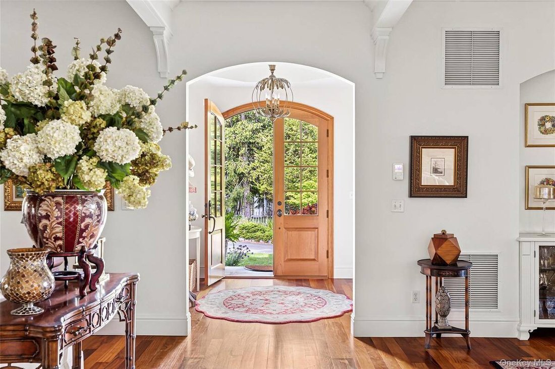 House in Miller Place, New York, United States 2 - 16498909