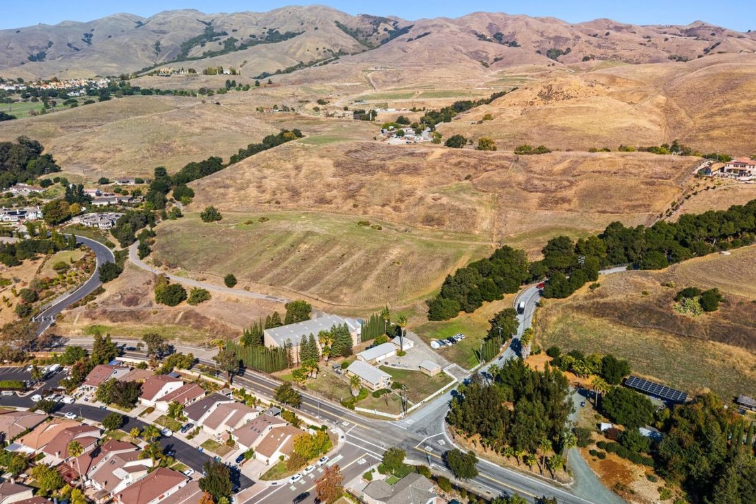 House in Milpitas, California, United States 5 - 16501613