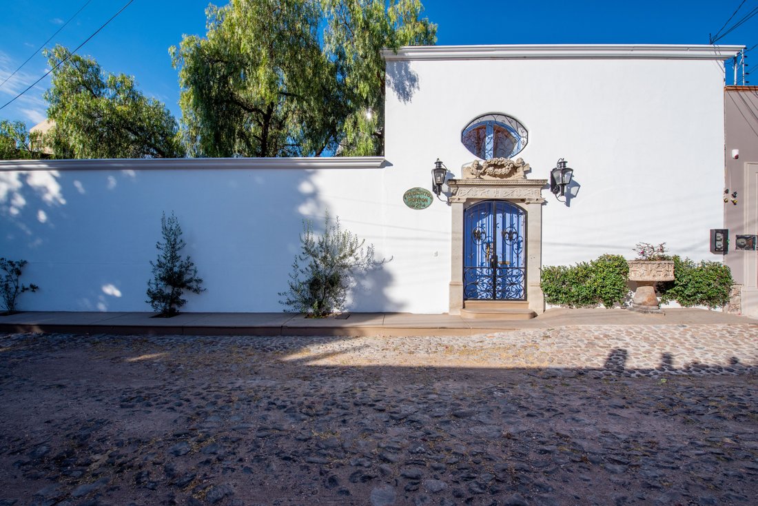 House in San Miguel de Allende, Guanajuato, Mexico 2 - 16501524