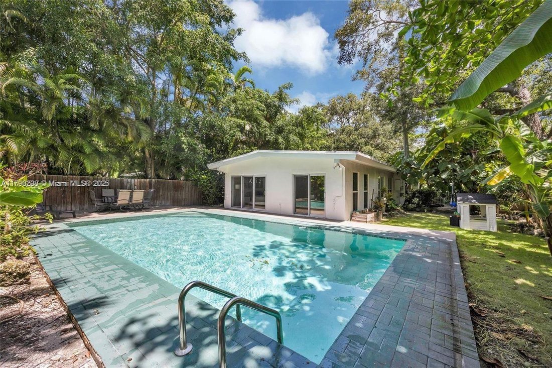 House in Miami, Florida, United States 2 - 16500022