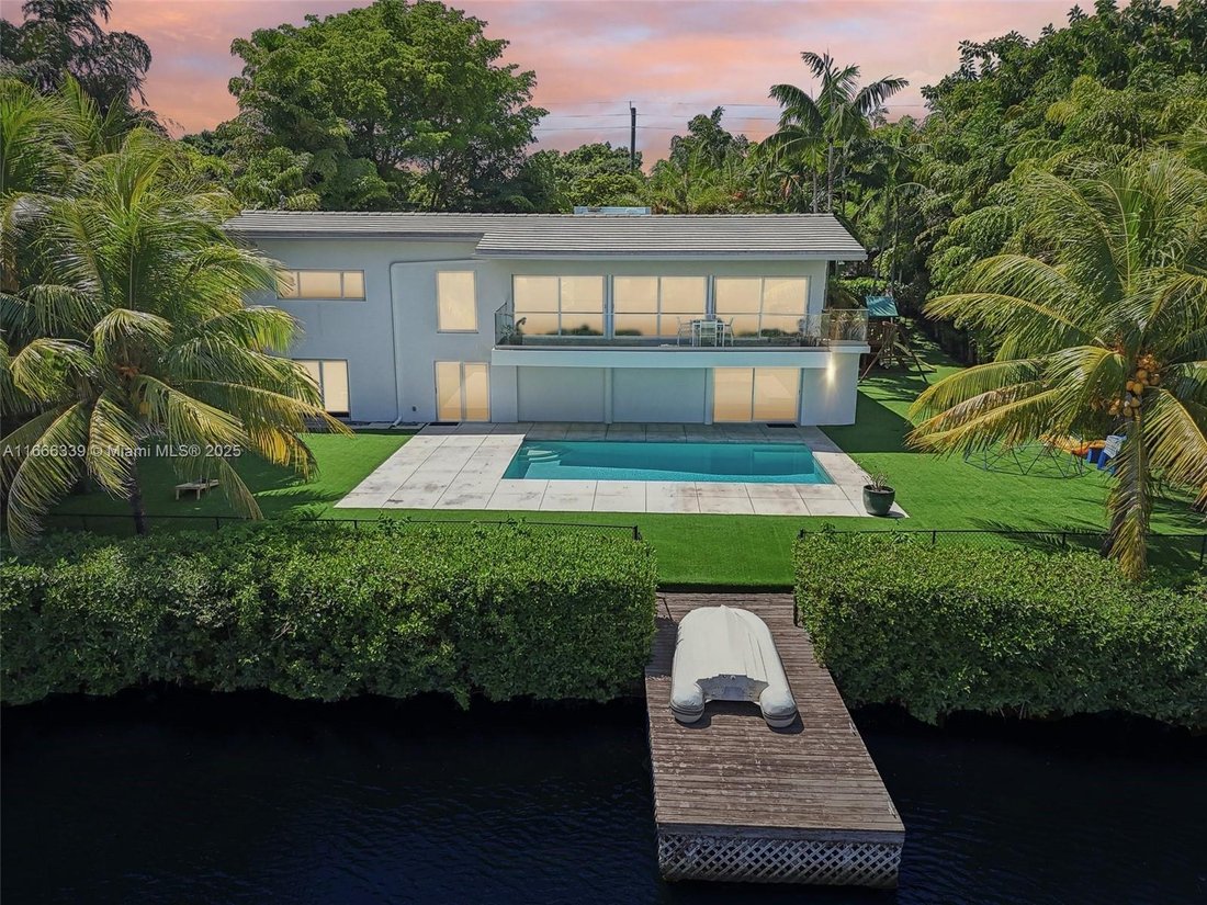 House in Aventura, Florida, United States 1 - 16500028