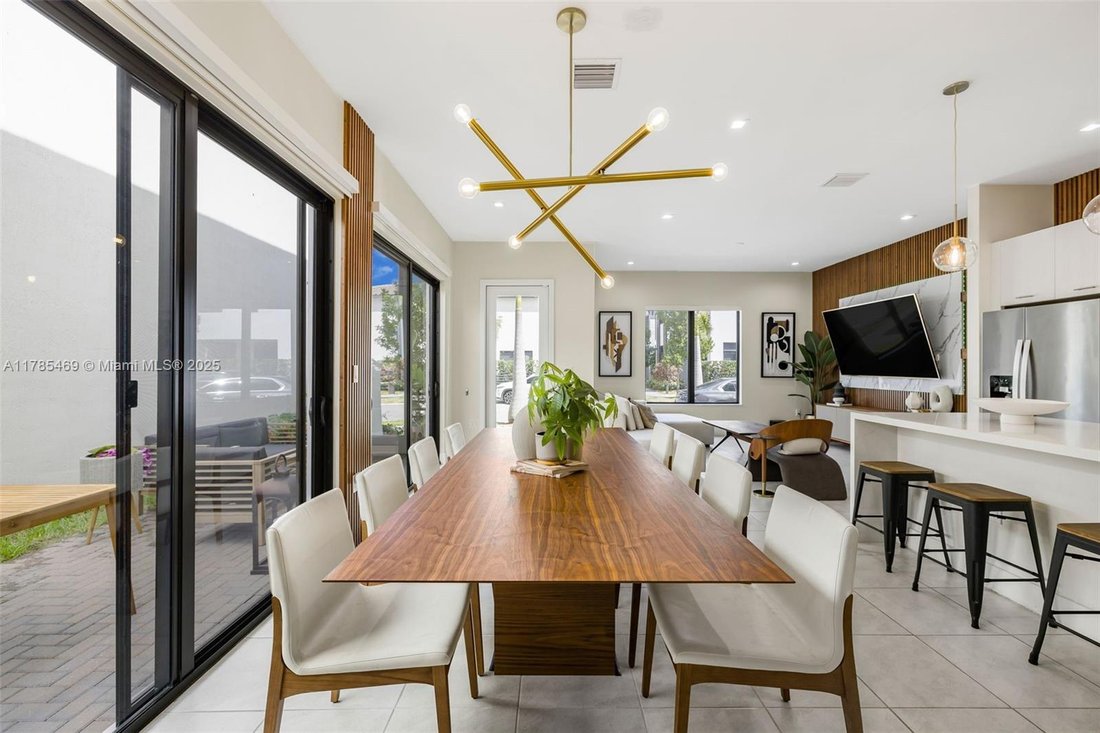 House in Miami Springs, Florida, United States 5 - 16500262