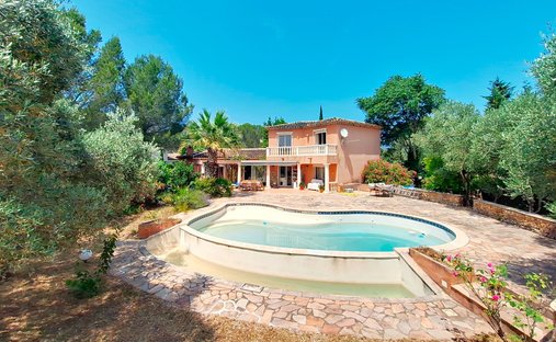 Villa à Le Dramont-Agay-Anthéor-Le Trayas, Saint-Raphaël, France 1