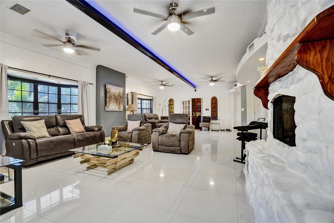 House in Davie, Florida, United States 1 - 16498942
