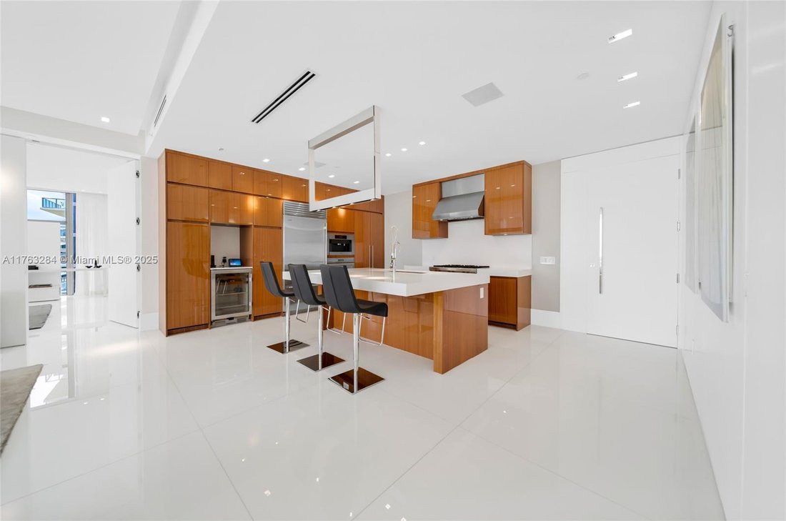 Condo in Bal Harbour, Florida, United States 5 - 16499852