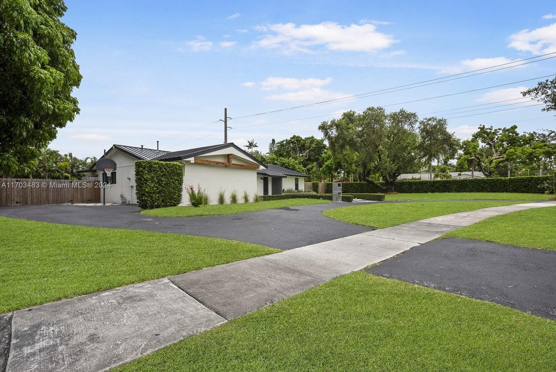 House in Cutler Bay, Florida, United States 2 - 16498770