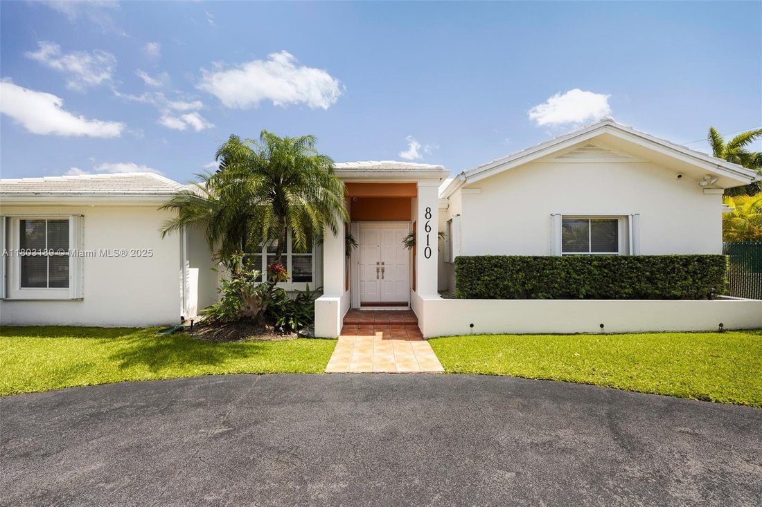 House in Miami, Florida, United States 5 - 16500331