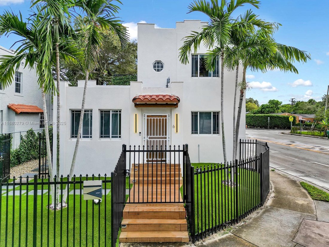 House in Miami, Florida, United States 1 - 16500365
