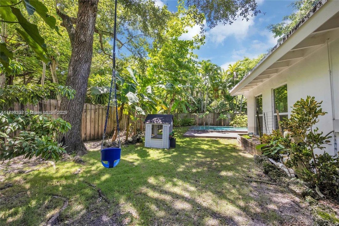 House in Miami, Florida, United States 4 - 16500022