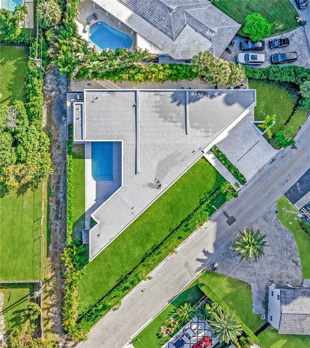 House in North Miami Beach, Florida, United States 3 - 16499212