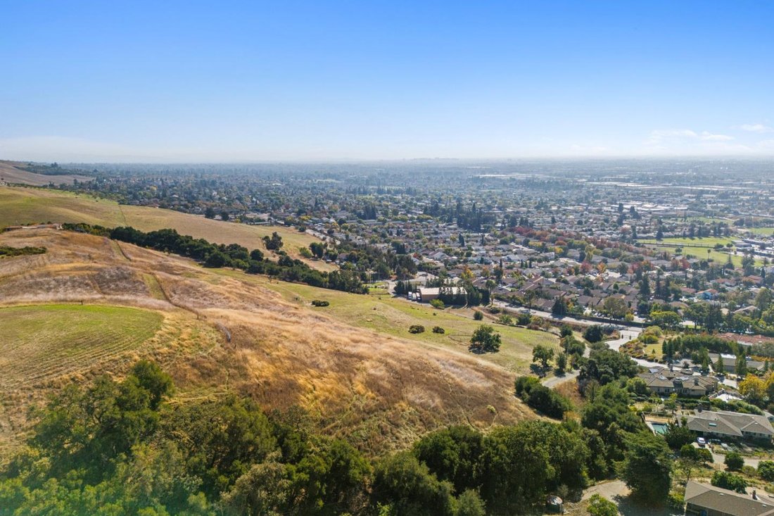 House in Milpitas, California, United States 3 - 16501613