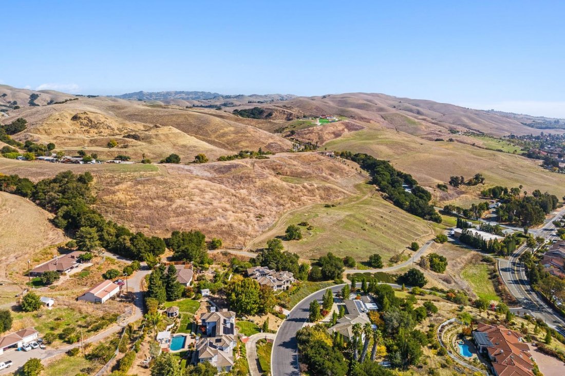 House in Milpitas, California, United States 4 - 16501613