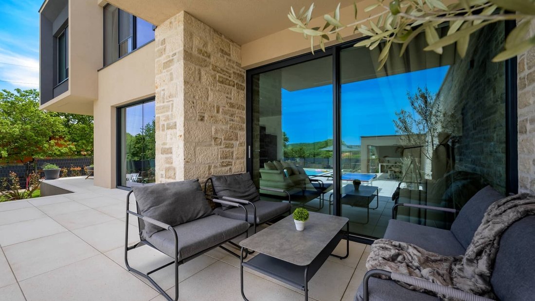 Villa in Rovinjsko Selo, Istria County, Croatia 3 - 16502738