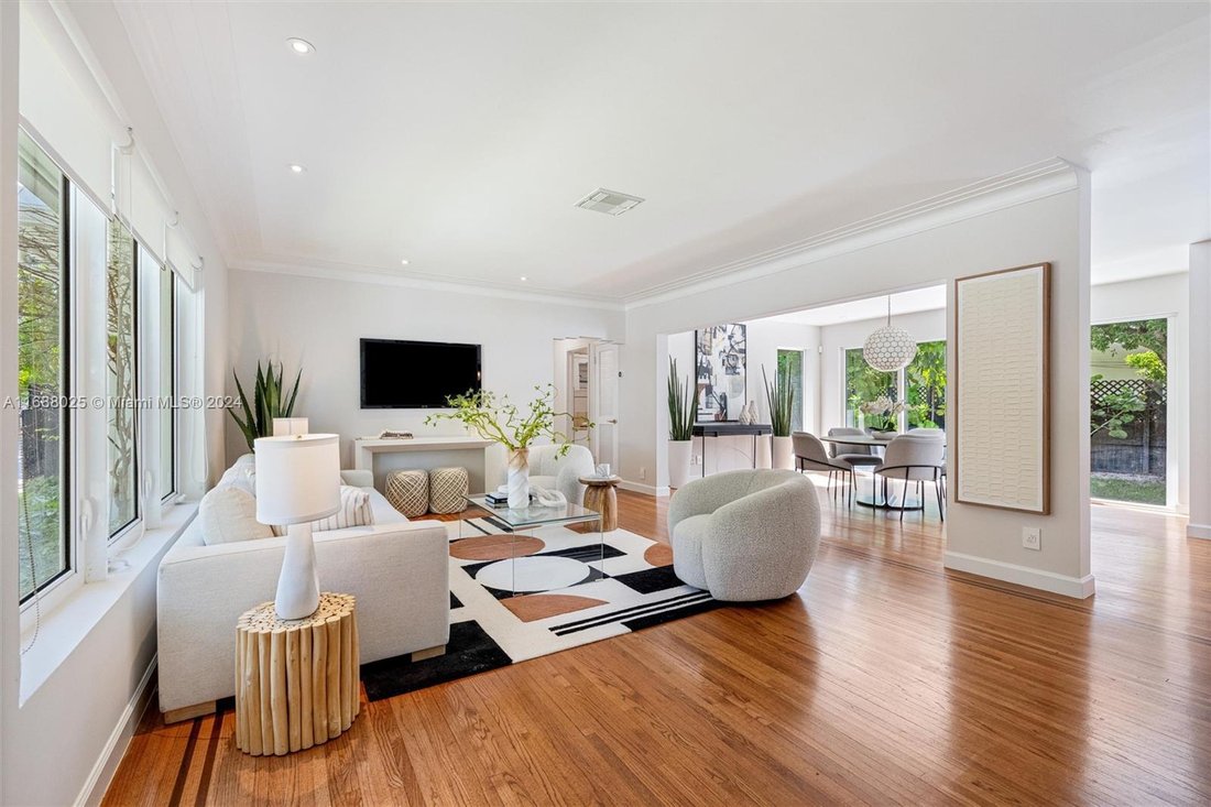 House in Miami, Florida, United States 2 - 16500141
