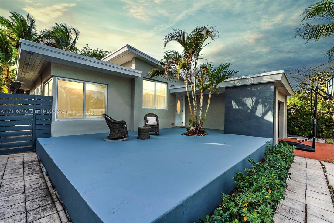 House in Bal Harbour, Florida, United States 1 - 16499534