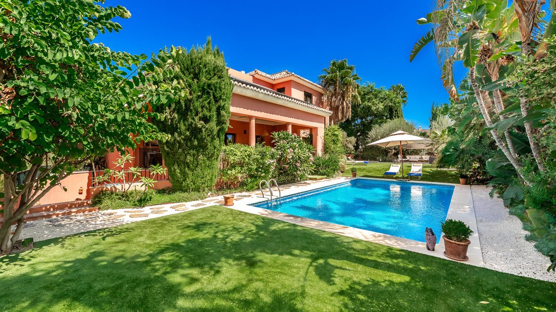 Villa in Golden Mile, Andalusia, Spain 1 - 16501685