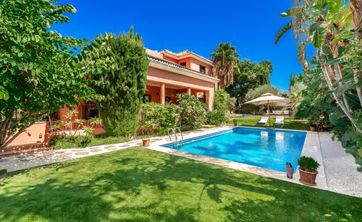 Villa in Goldene Meile, Andalusien, Spanien 1