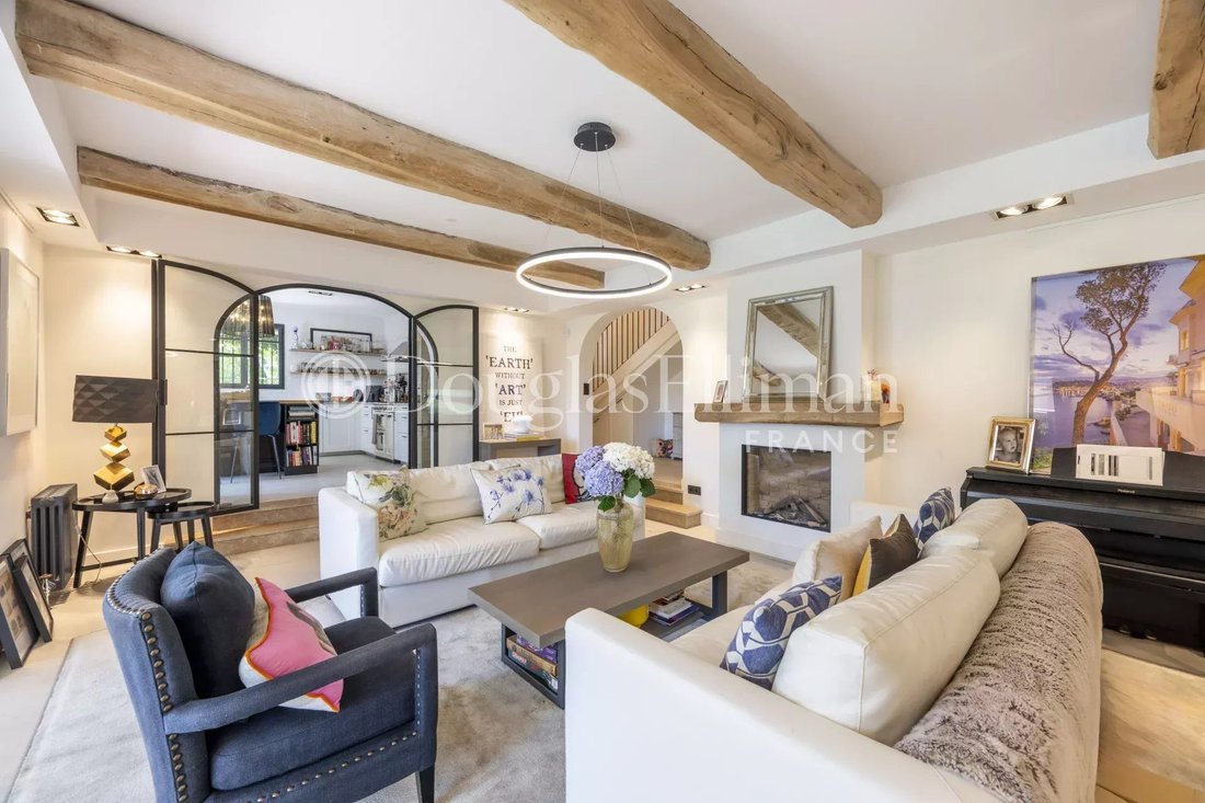 Villa en Valbonne, Provenza-Alpes-Costa Azul, Francia 5 - 16491836