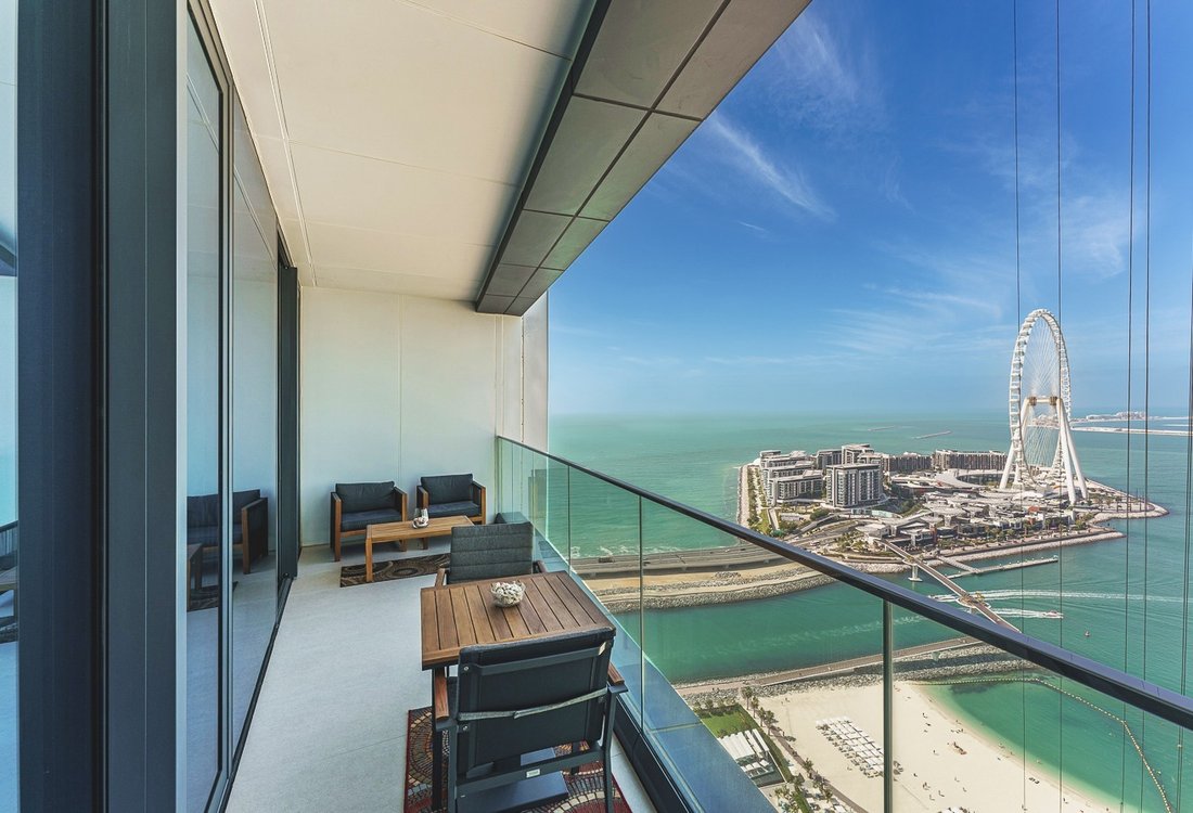 Apartment in Dubai, United Arab Emirates 1 - 16502479