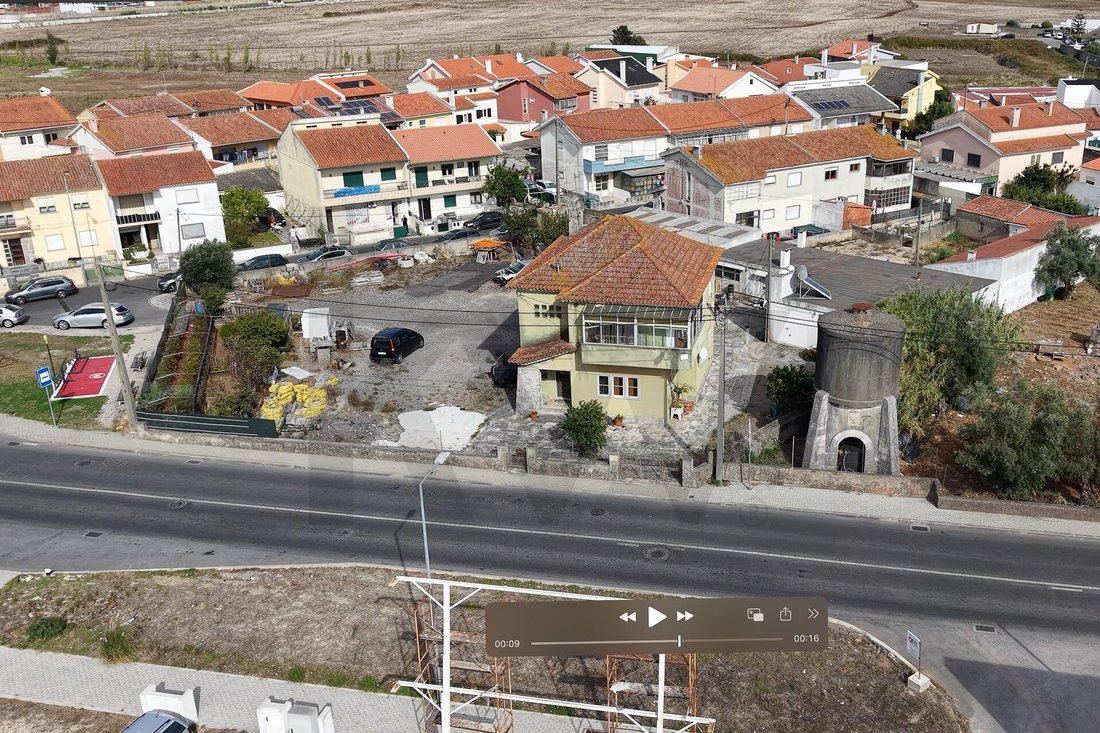 Townhouse in Sao Domingos de Rana, Lisbon, Portugal 2 - 16503529