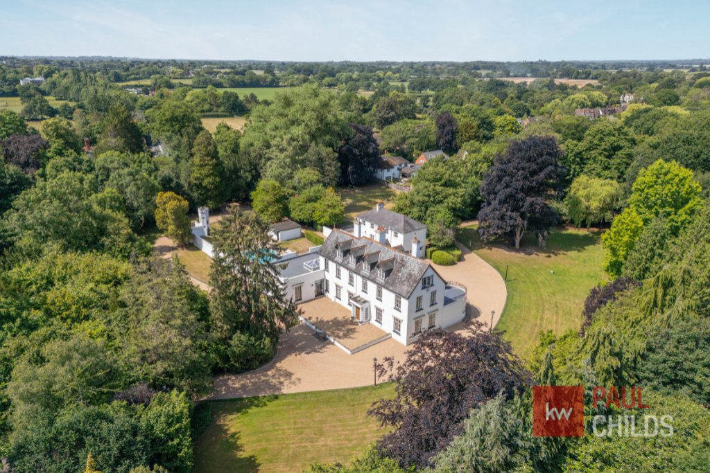 House in Holyport, England 1 - 16503645