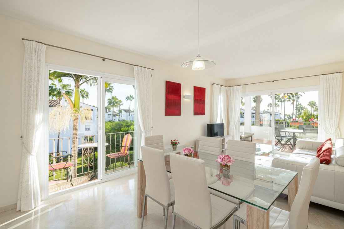 Penthouse in Estepona, Andalusia, Spain 3 - 16496212