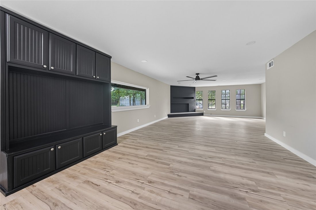 House in Athens, Texas, United States 3 - 16504330