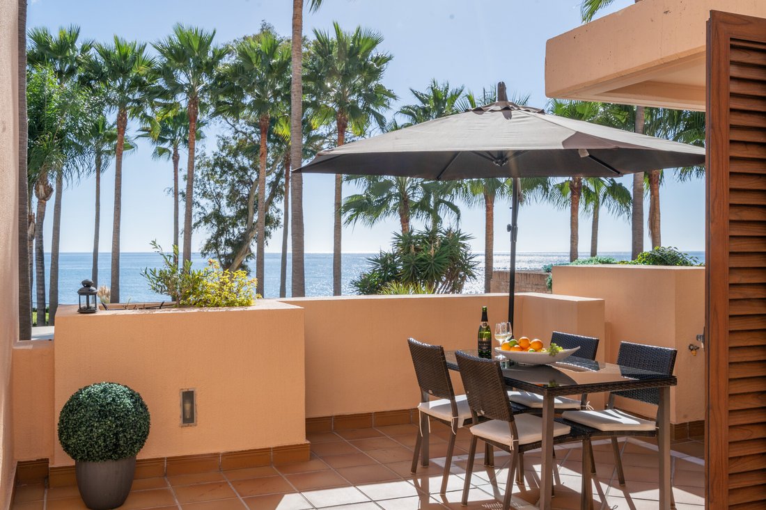 Penthouse in Estepona, Andalusia, Spain 1 - 16504010