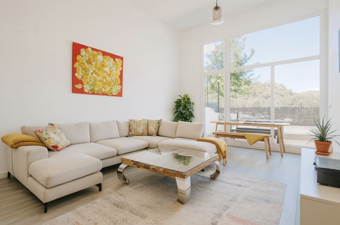Apartment in Benahavis, Andalusia, Spain 3 - 16504017