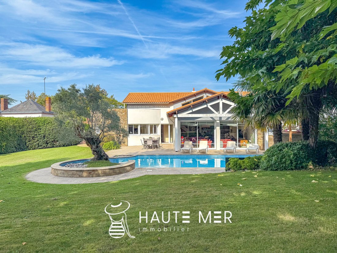House in Mouilleron-le-Captif, Pays de la Loire, France 1 - 16503690