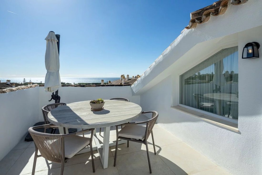 Penthouse en Guadalmina Baja, San Pedro Alcántara, España 1 - 16504071