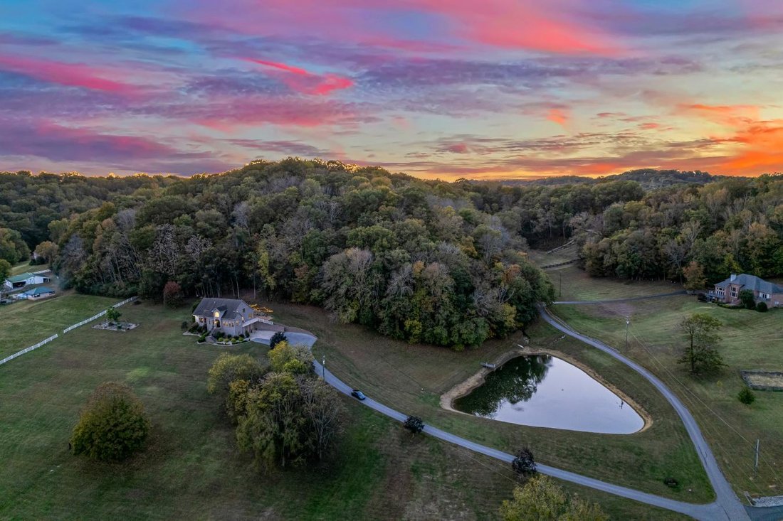 House in Nashville, Tennessee, United States 1 - 16388426