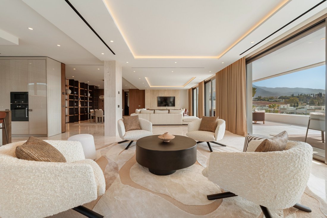 Penthouse in Golden Mile, Andalusia, Spain 5 - 16503745
