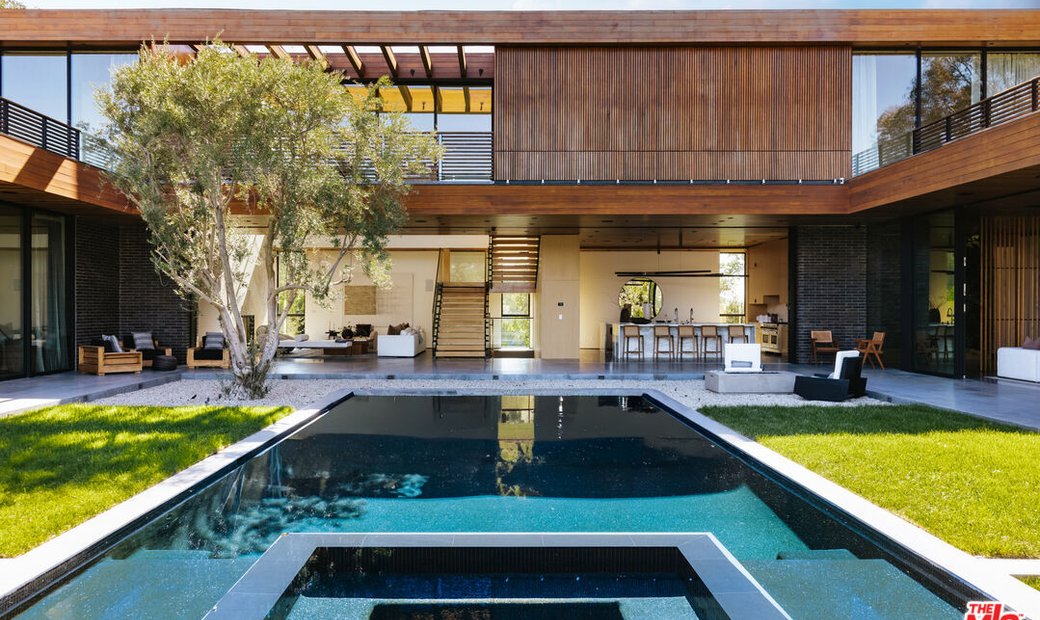 Single Family Home/House Beverly In Beverly Hills, California, United