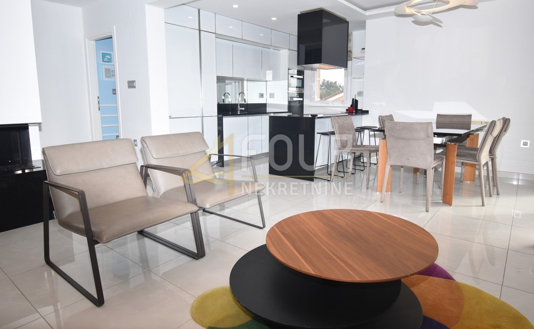 Apartment in Mjesni odbor Drenova, Grad Rijeka, Primorje-Gorski Kotar County 4 - 16504111