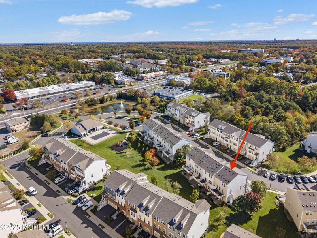 Condo in Tinton Falls, New Jersey, United States 5 - 16504188
