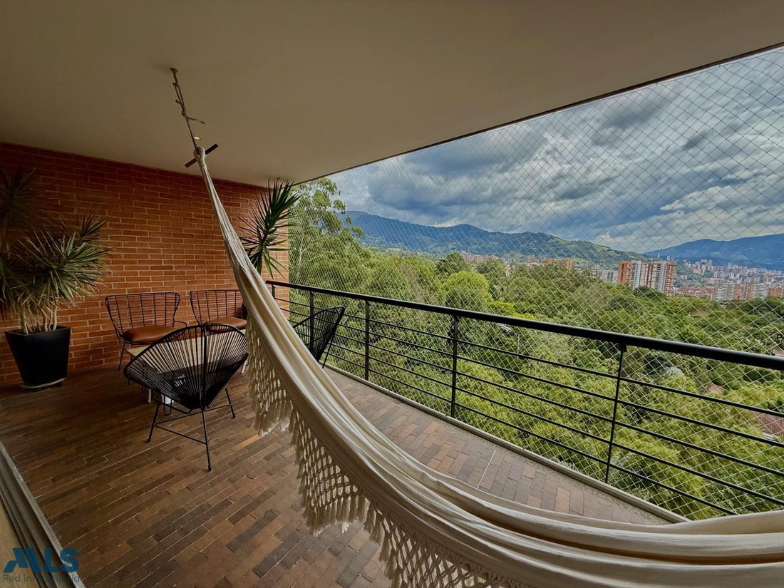 Apartment in Medellín, Antioquia, Colombia 2 - 16503788