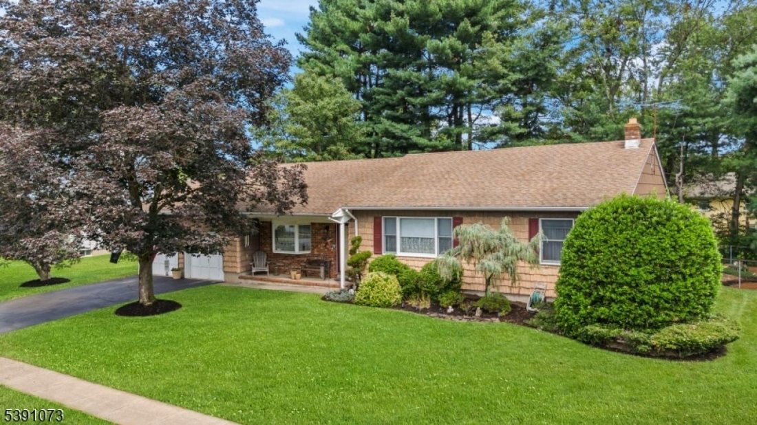 House in South Plainfield, New Jersey, United States 5 - 16504192