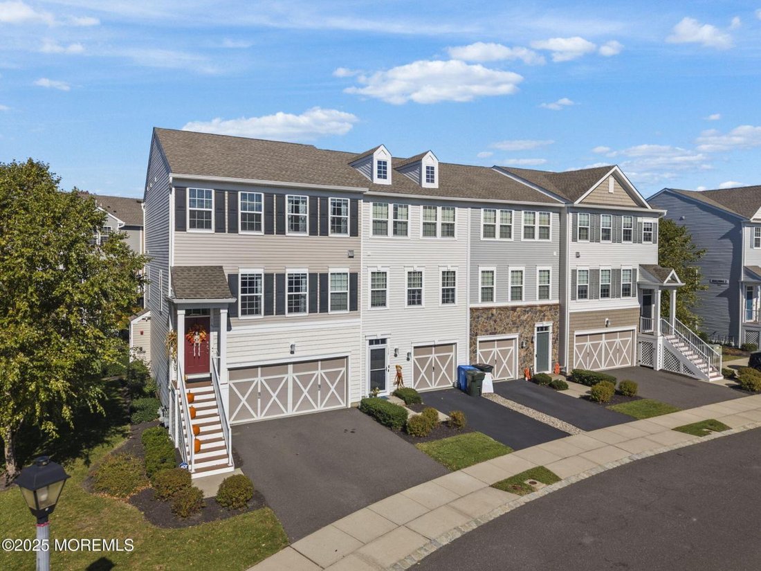 Condo in Tinton Falls, New Jersey, United States 2 - 16504188
