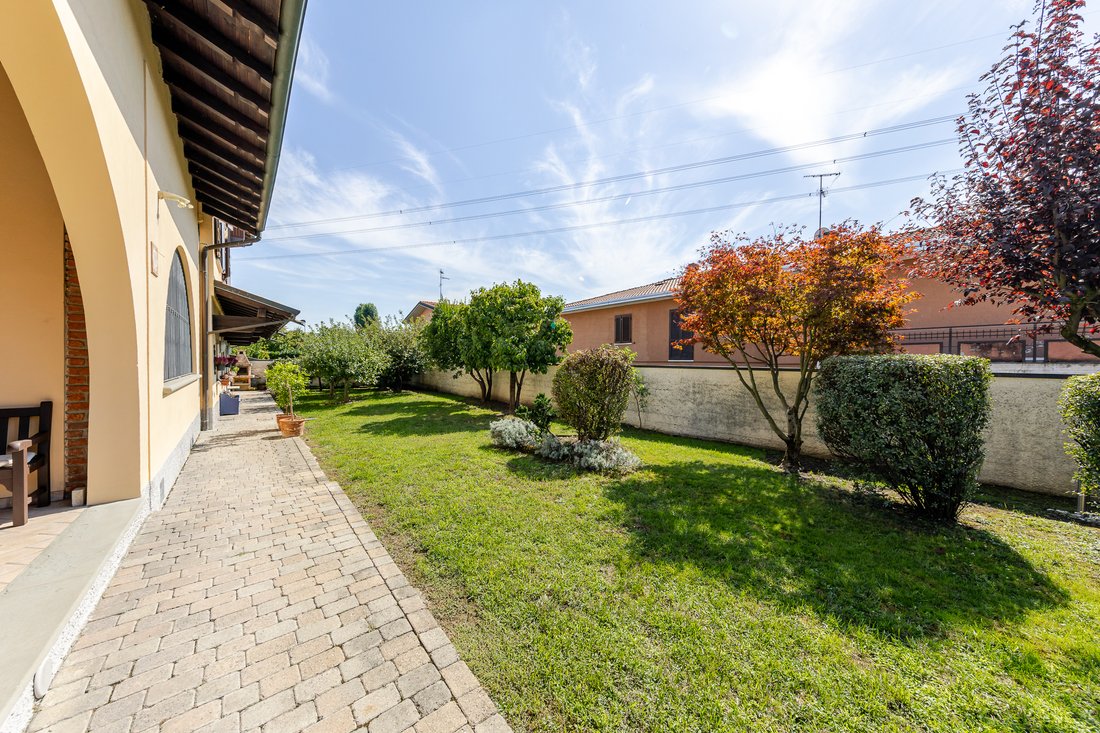 Villa in Cusago, Lombardy, Italy 2 - 16505050