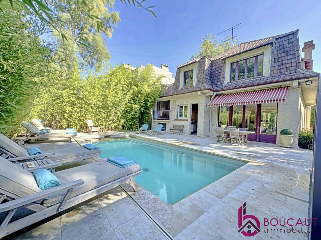 House in Parc de Sceaux, Sceaux, France 1 - 16504695
