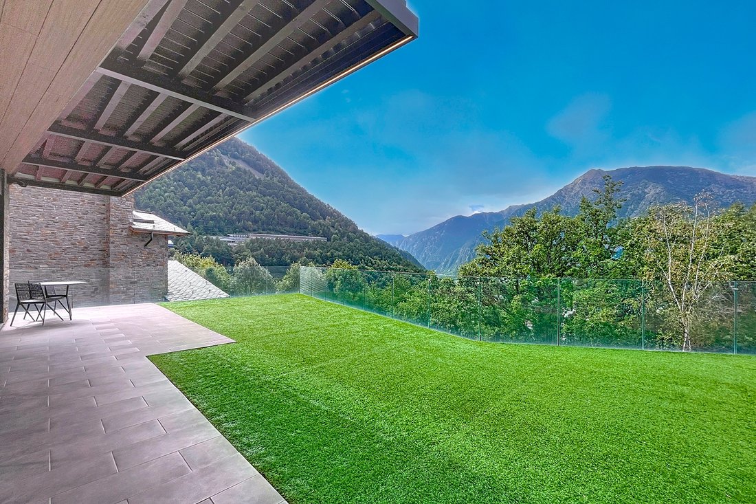 House in Escaldes-Engordany, Escaldes-Engordany, Andorra 2 - 16176784