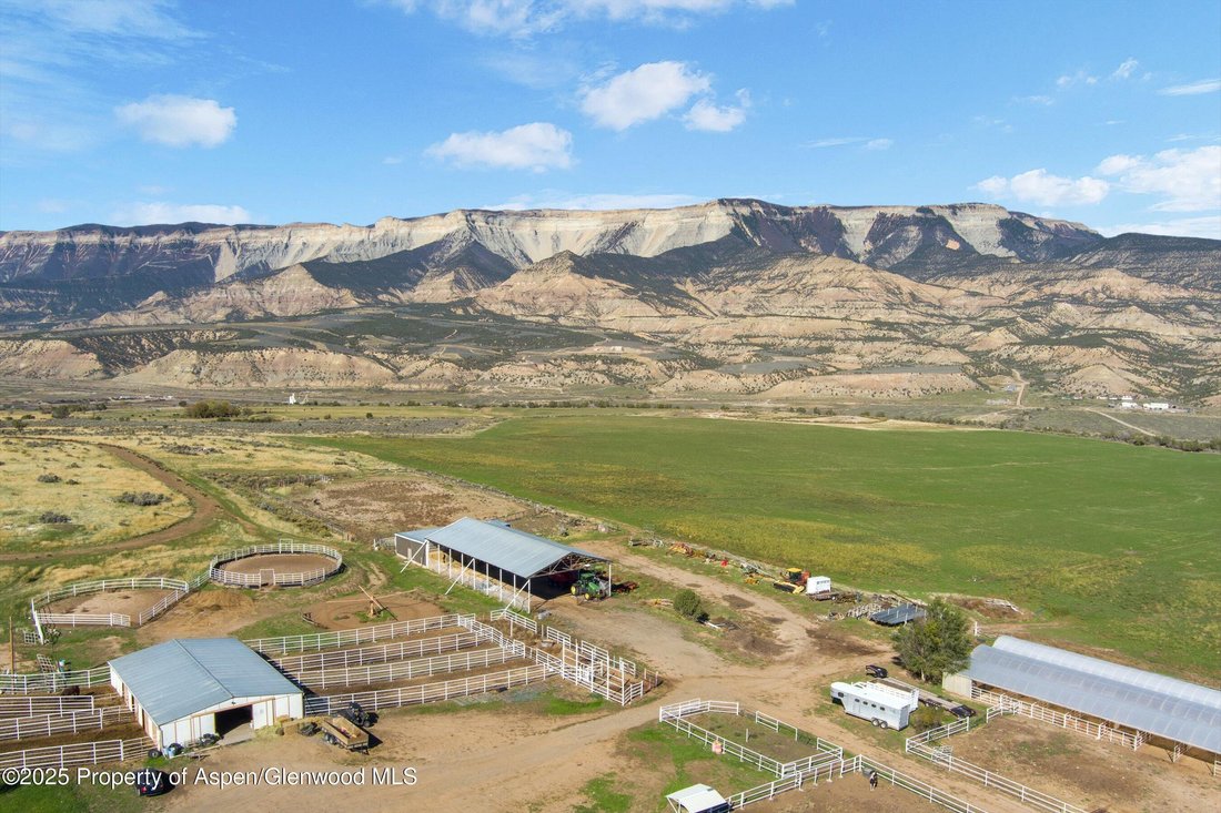 House in Rifle, Colorado, United States 5 - 15945758