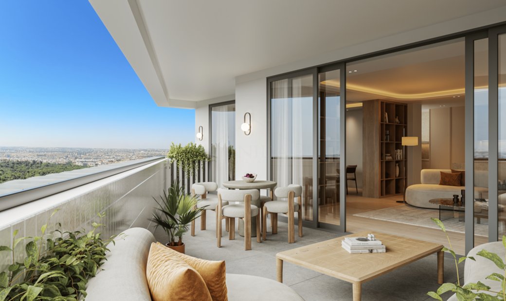 Curated visual reference: Picture Idea: Renovated And Unique Penthouse On The Top Floor Of One