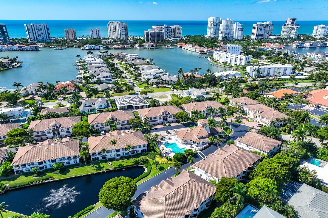 Condo in Naples, Florida, United States 5 - 16505242