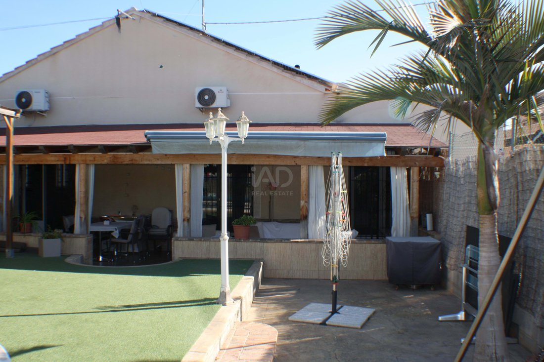 Villa in Formentera del Segura, Valencian Community, Spain 1 - 15254532