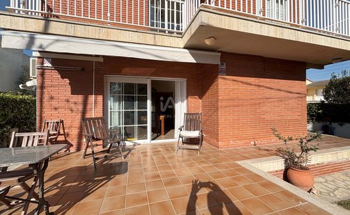 Castle for Sale in Creixell, Catalonia, Spain