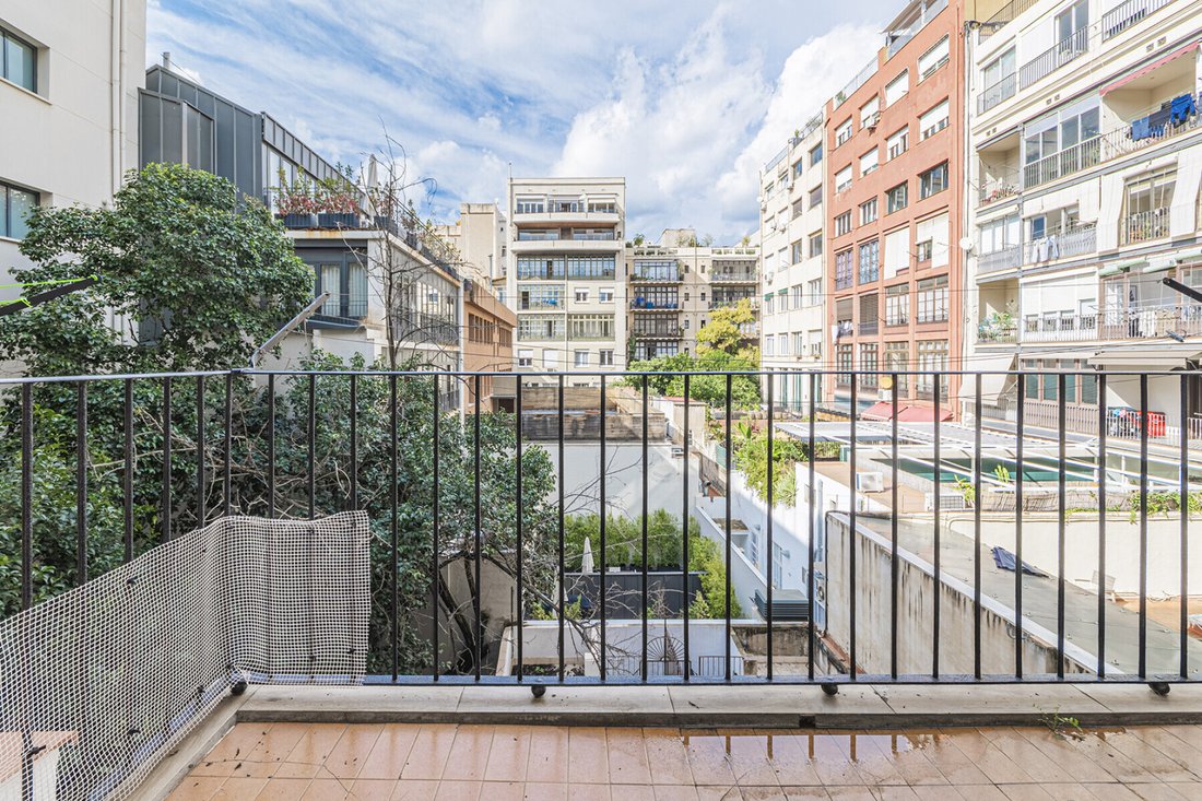 Apartment in Eixample, Barcelona, Spain 2 - 16505144