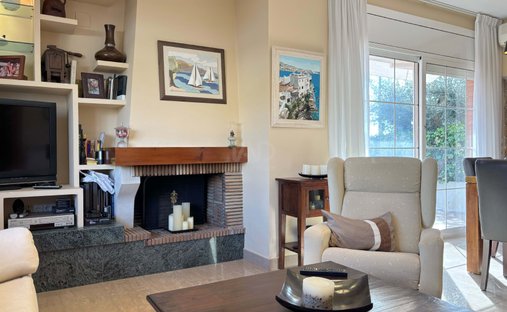 Castle for Sale in Creixell, Catalonia, Spain